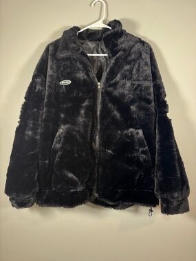 SHEIN Black Faux Fur Zip-Up Jacket Medium New with Bag, CUTE